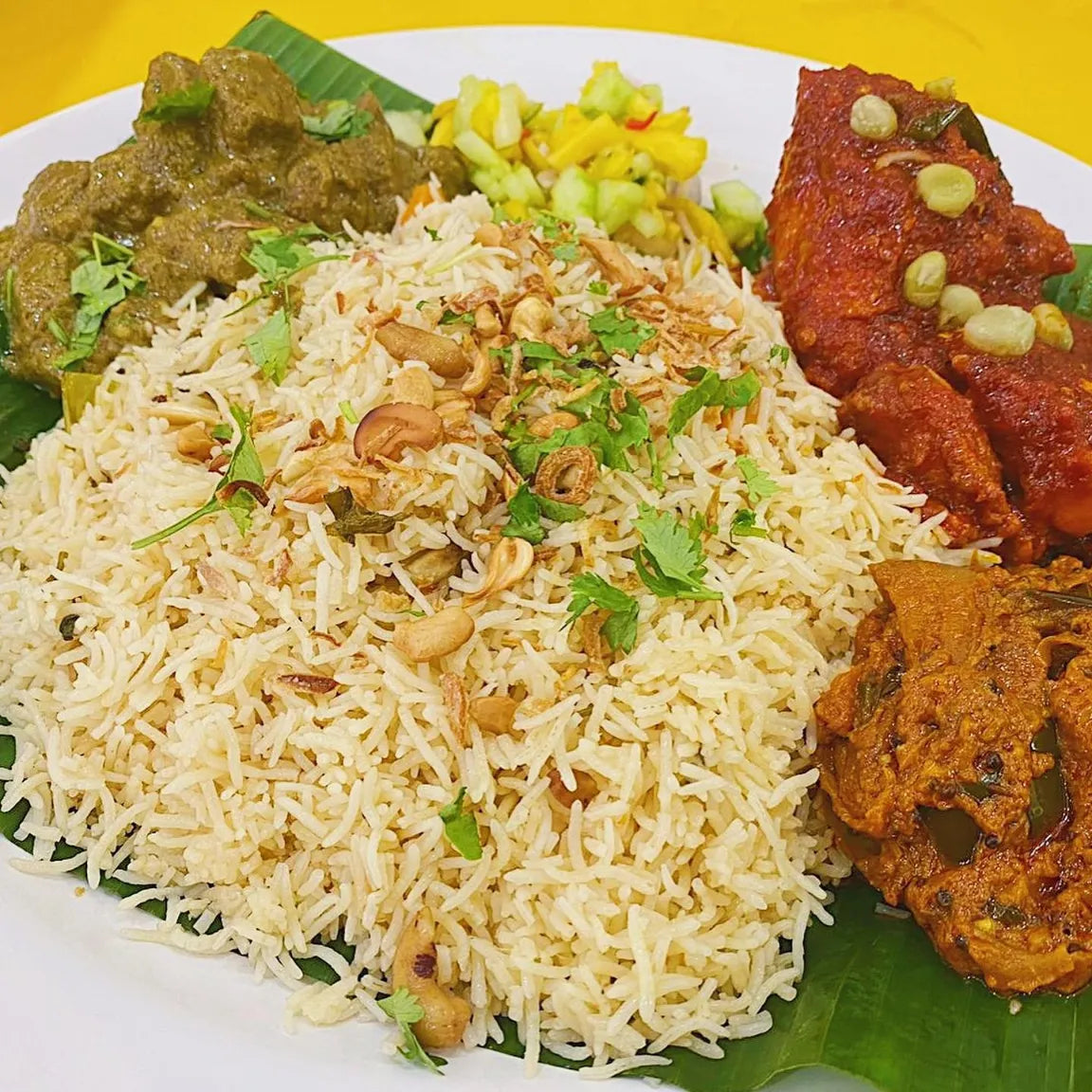 Celebrating Love with Nasi Minyak Catering: A Wedding Feast to Remember